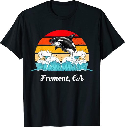 Vintage Fremont CA Distressed Orca Killer Whale Art T-Shirt