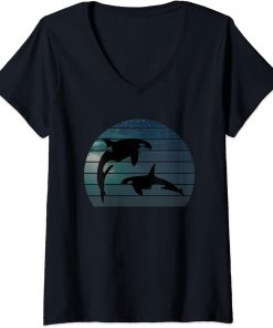 Womens Retro vintage sunset killer whales orca whale blue ocean V-Neck T-Shirt